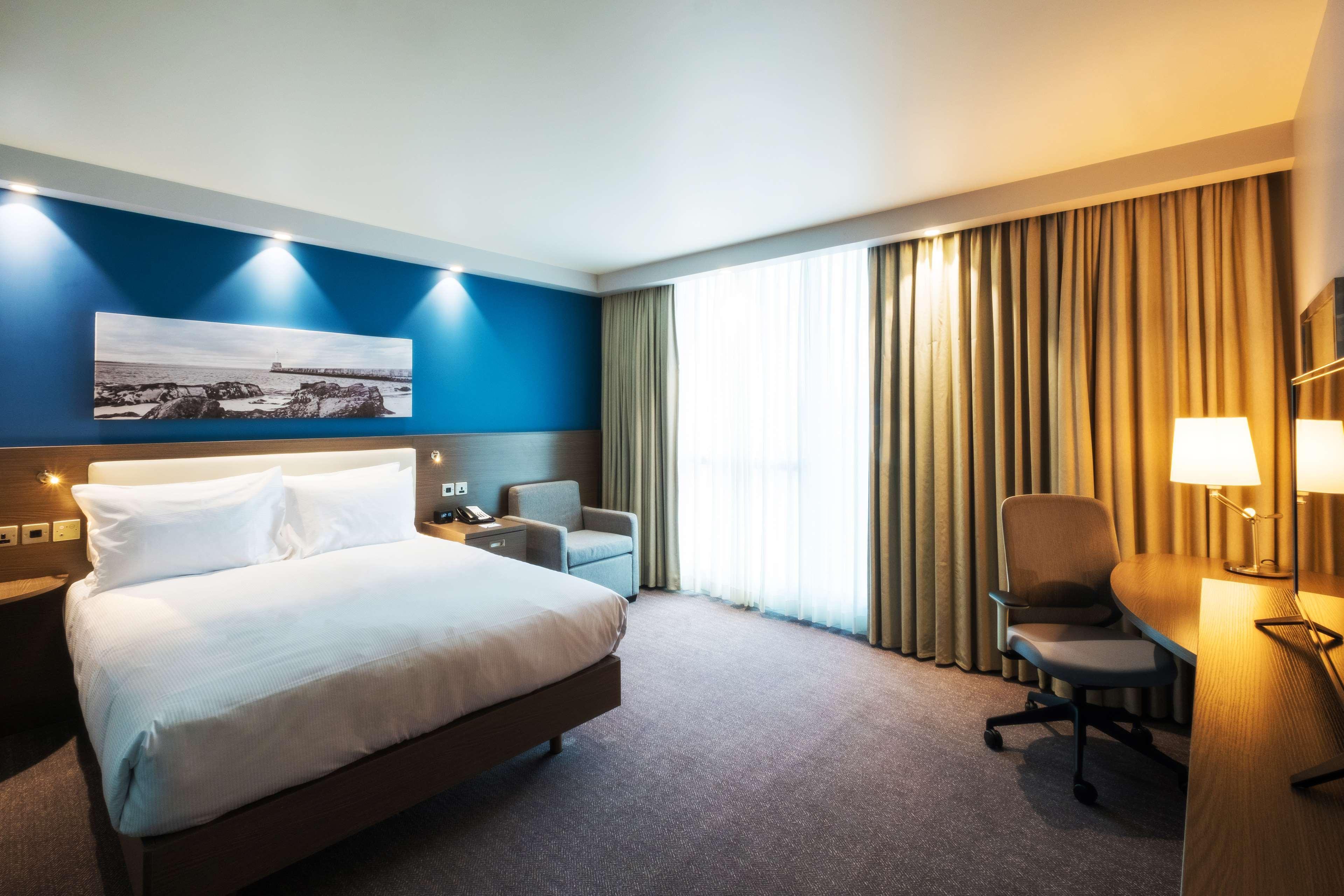 Hampton By Hilton Aberdeen Westhill Kirkton of Skene Exterior foto