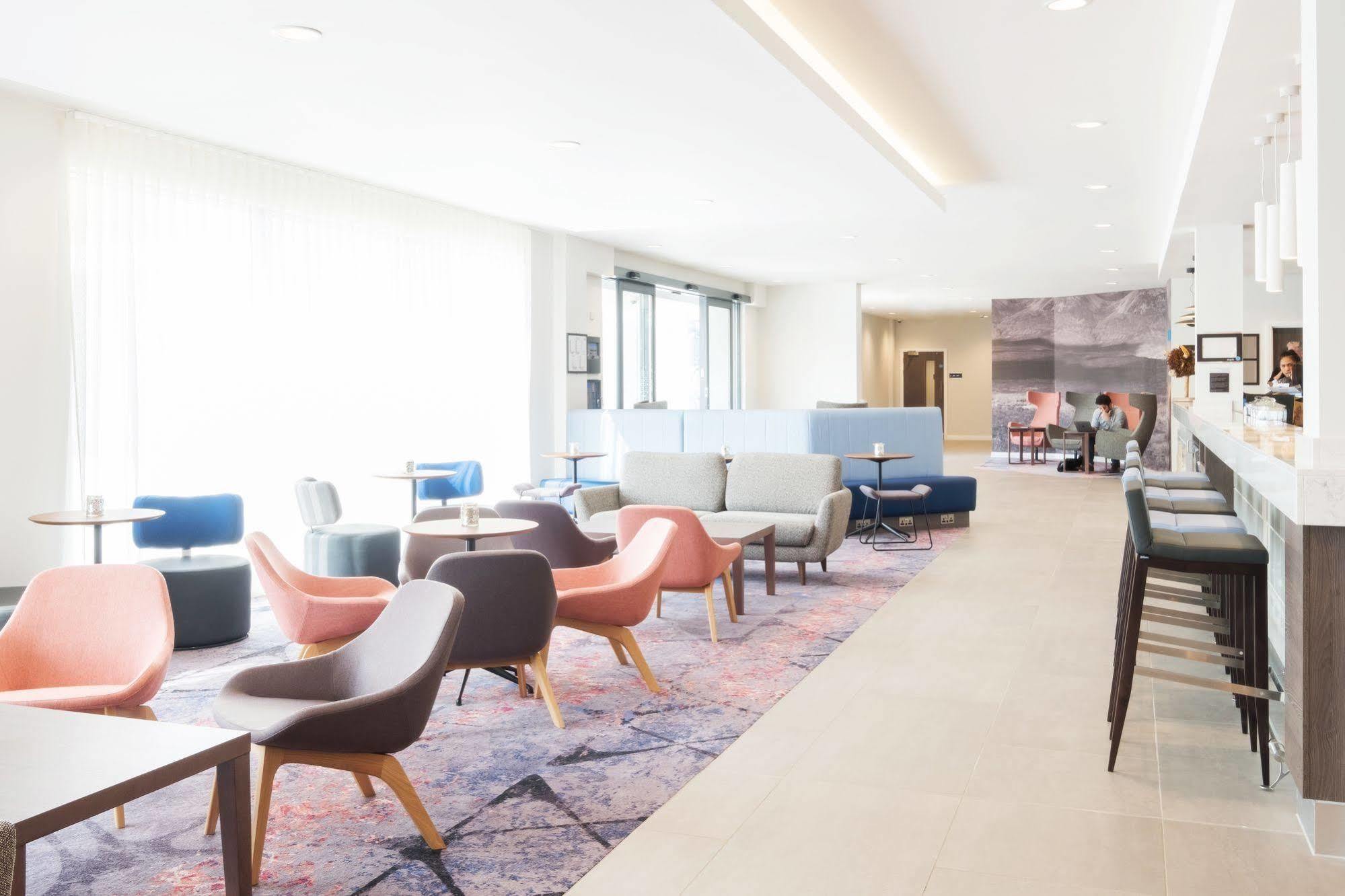 Hampton By Hilton Aberdeen Westhill Kirkton of Skene Exterior foto